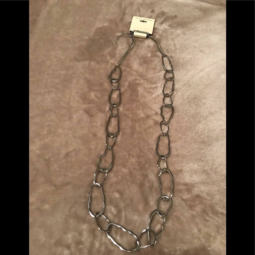 Necklace 18$